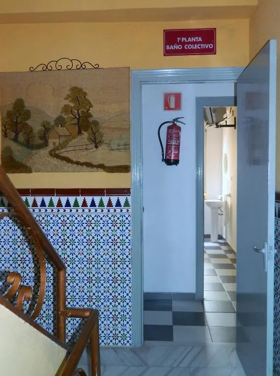 埃斯特彭内拉酒店 La Línea de la Concepción 0*,  西班牙